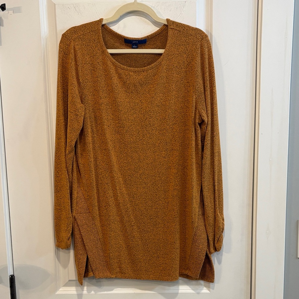 Apt. 9 Women's Sweater in Mustard